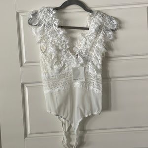Vici dolls - VINANA LACE BODYSUIT - WHITE